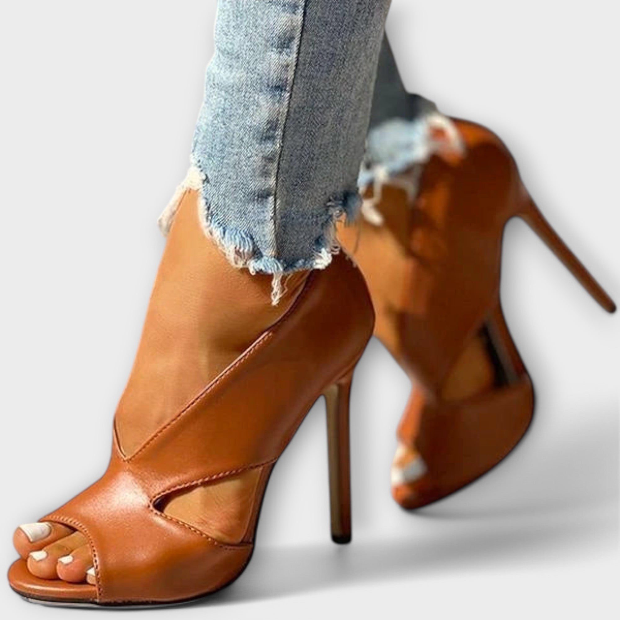 Viktoria ™ |Trendové ortopedické sandále s elegantným podpätkom