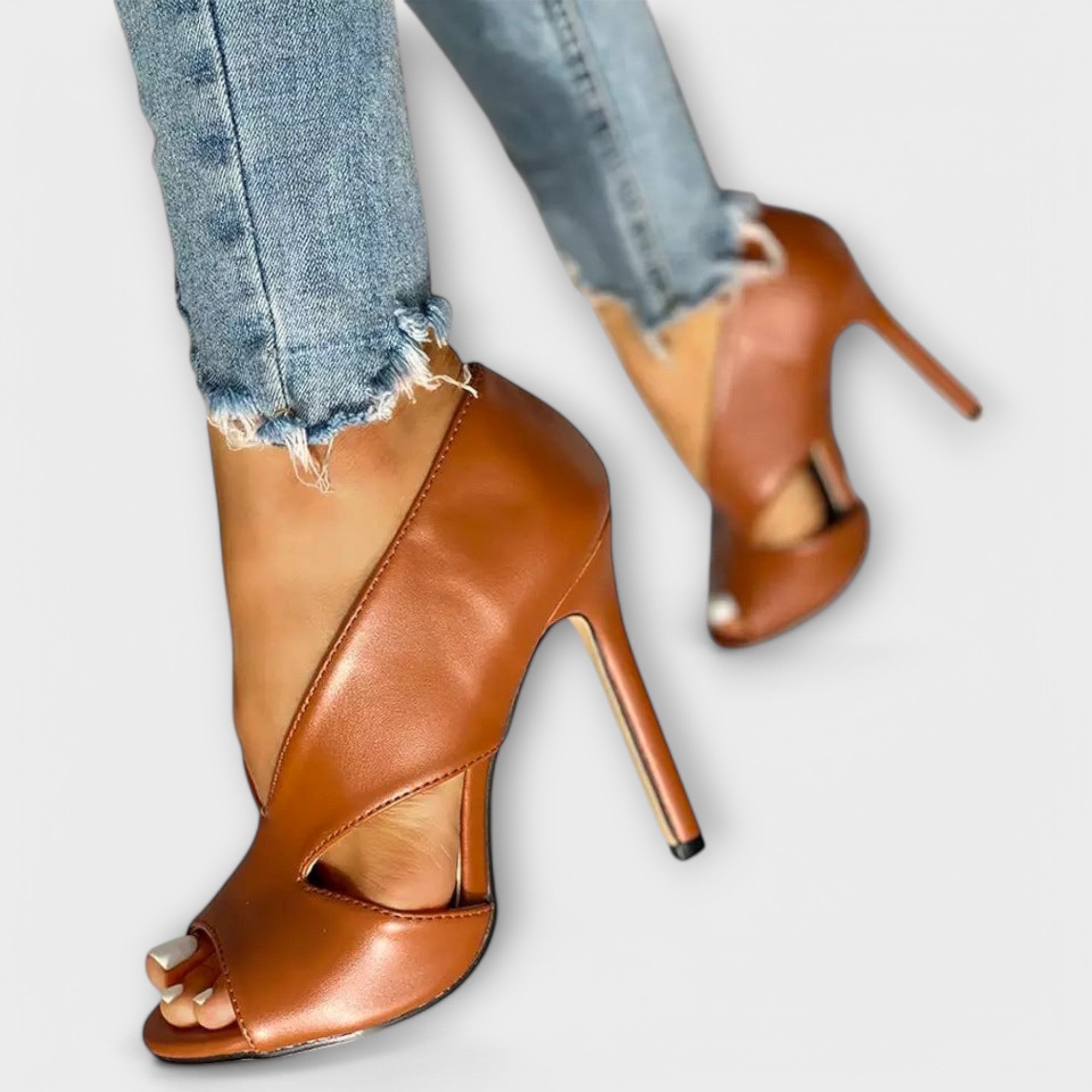 Viktoria ™ |Trendové ortopedické sandále s elegantným podpätkom