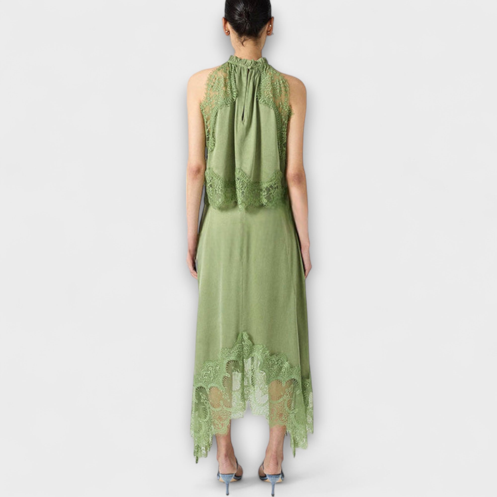 Kaia ™ | Saténová blúzka s čipkovým lemom a plisovaným výstrihom v sade