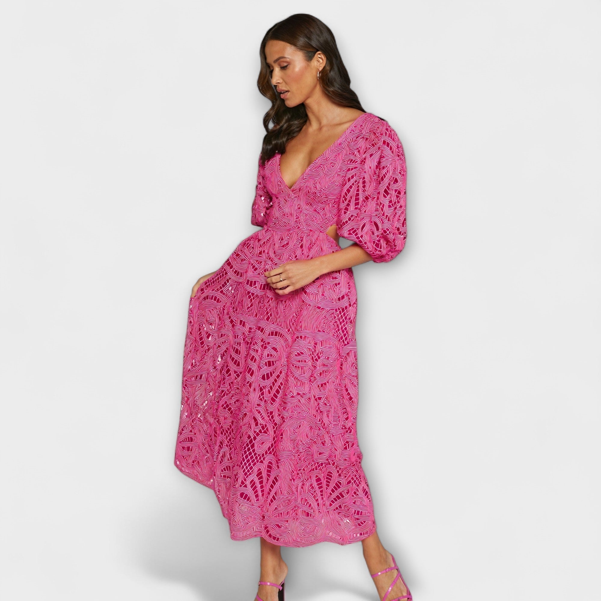 Darja ™ |Elegantné šaty s jemnými detailmi