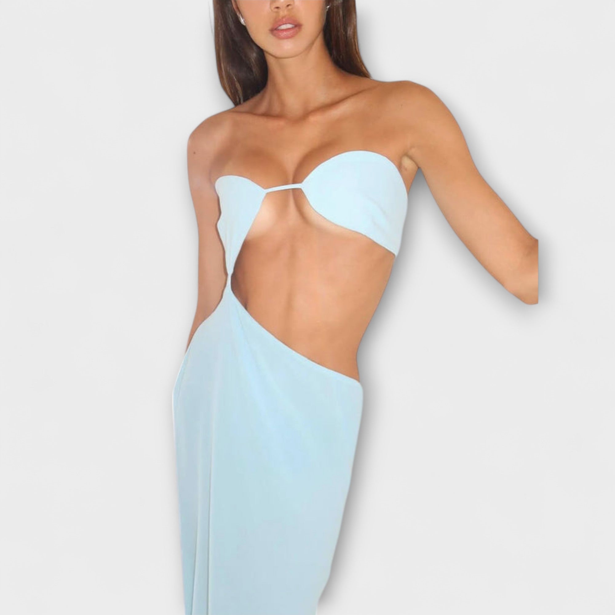 Isabella ™ | Zvádzajúce šaty s odhaleným chrbtom