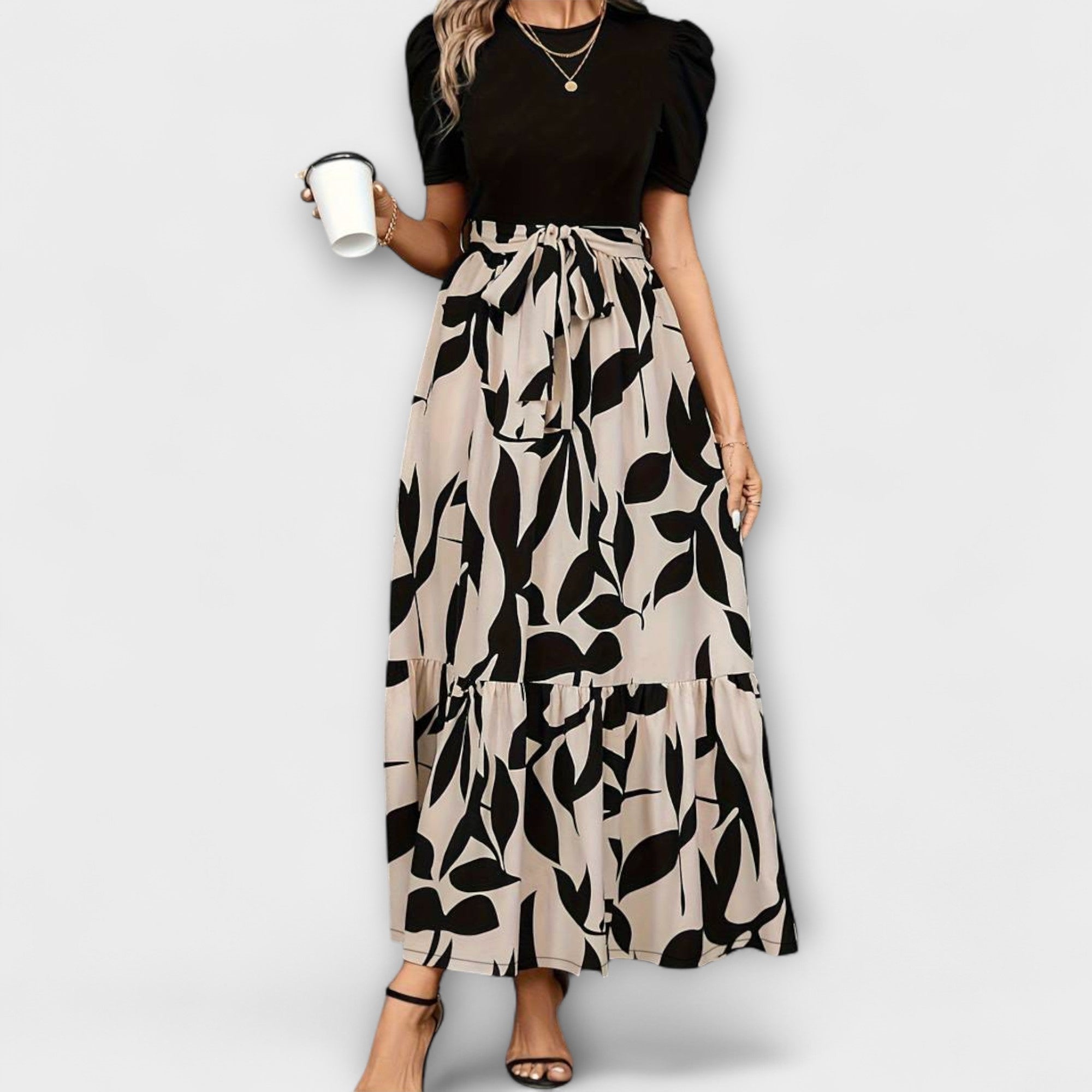 Luna ™ | Letné šaty s kvetinovým vzorom a okrúhlym výstrihom