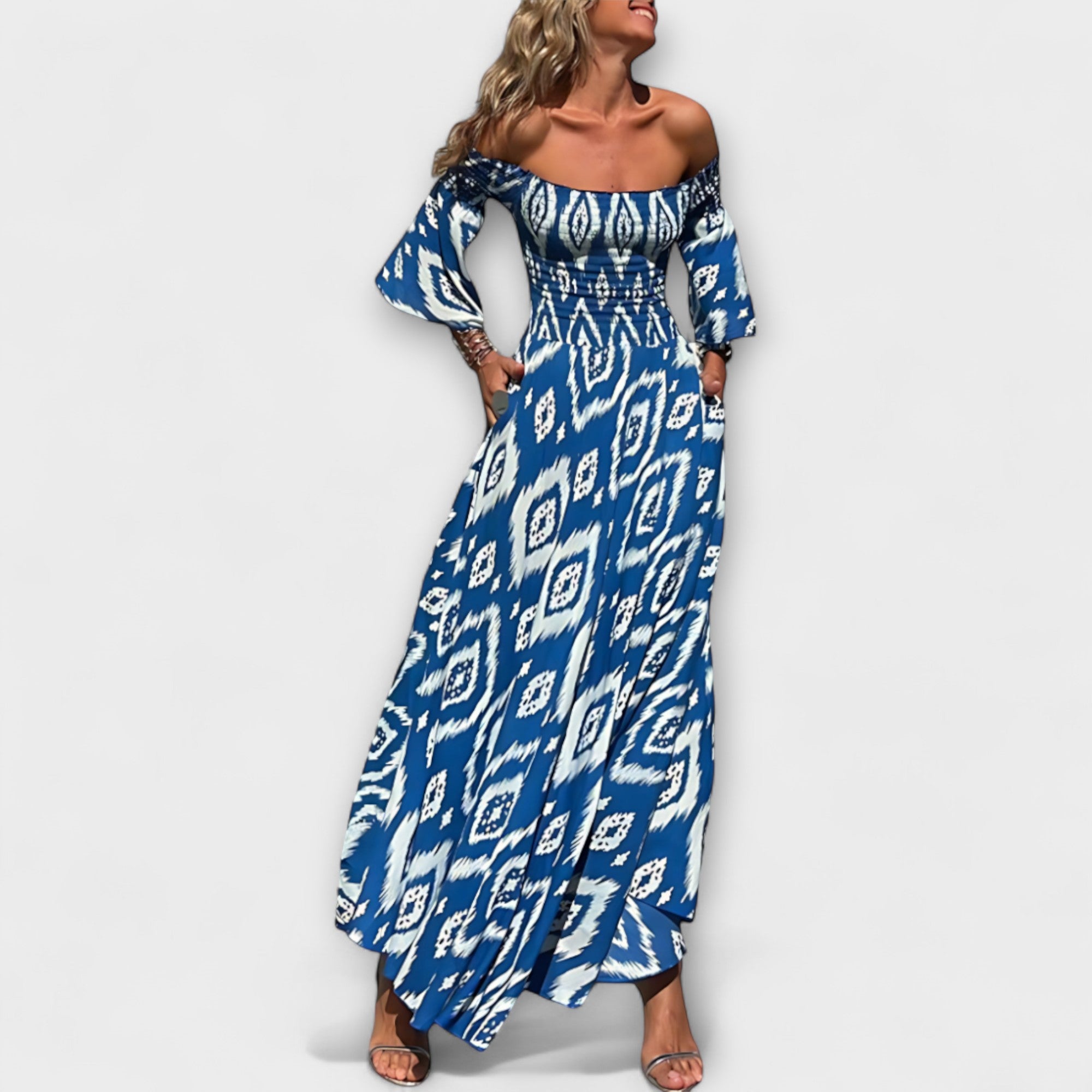 Bella ™ | Šaty s odhalenými ramenami a morskými kvetmi