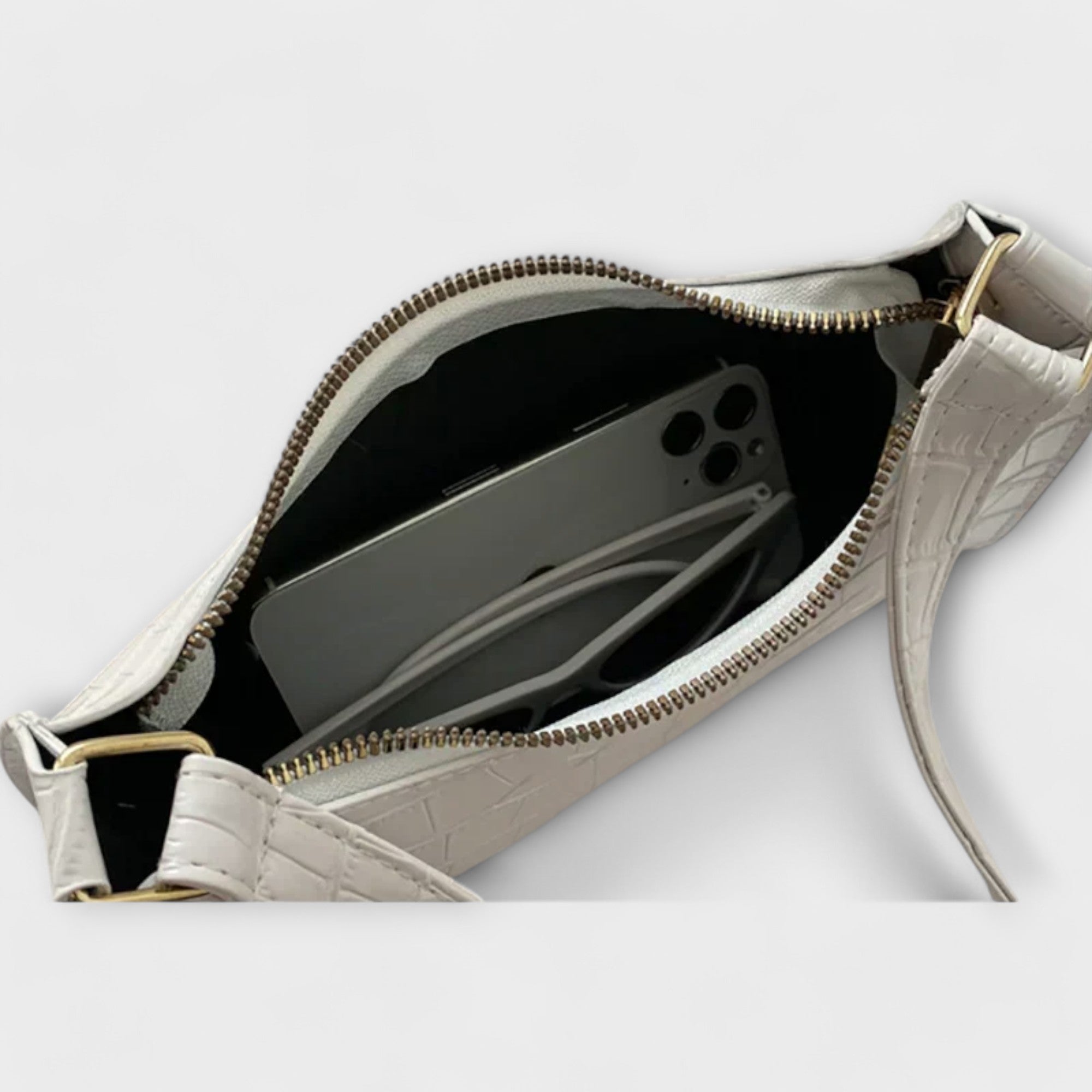 Monika. ™ |Lesklá kožená taška