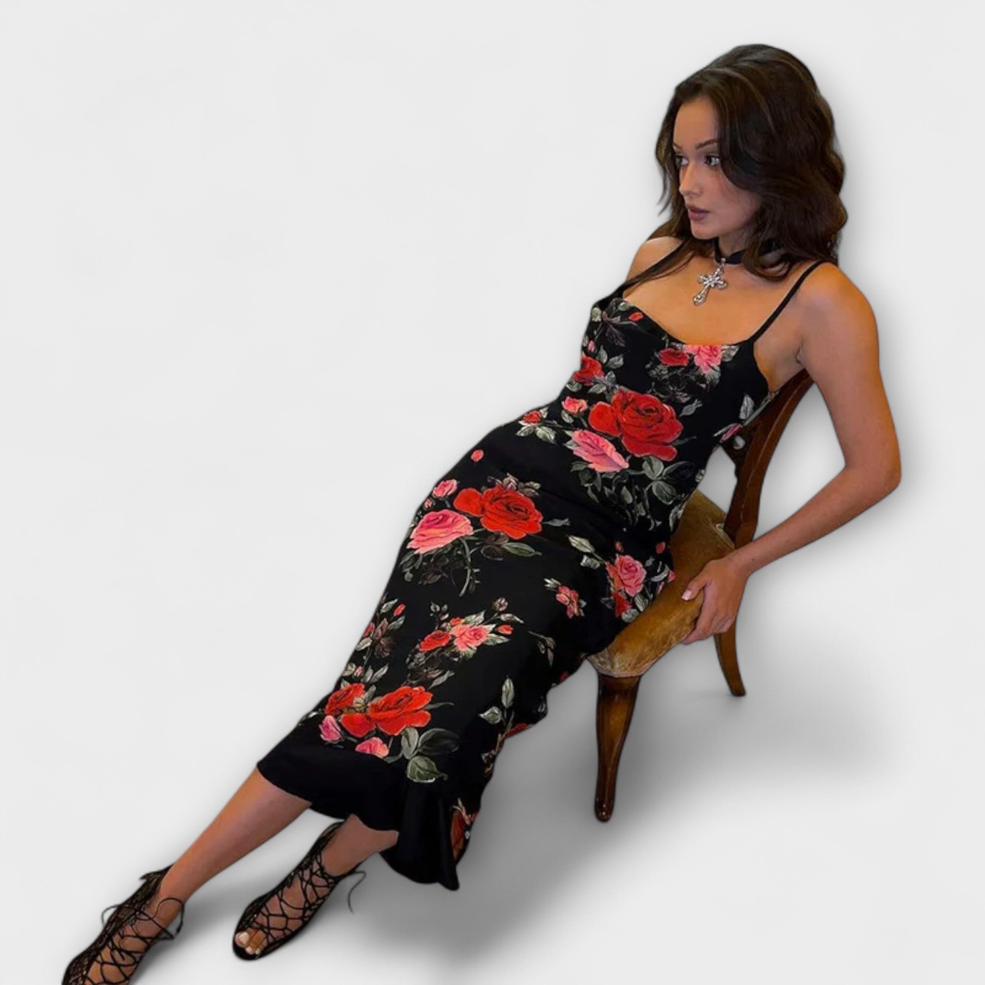 Etela ™ |Šaty Bodycon s ramienkami a kvetinovým vzorom