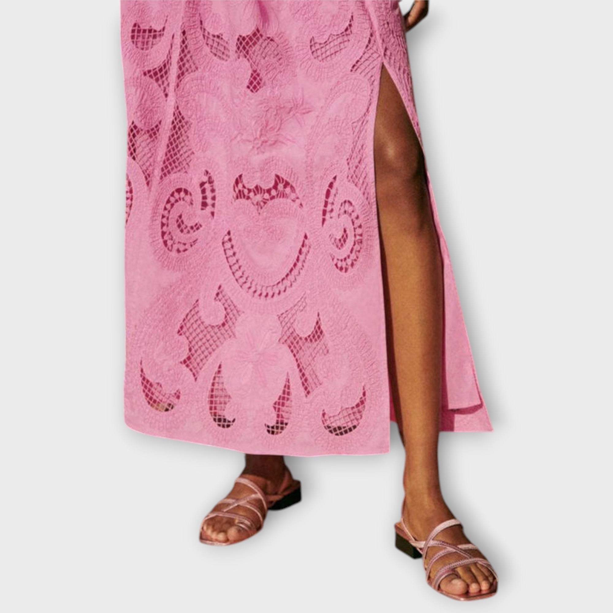 Milla ™ | Ohromujúci set s výrezmi a čipkou