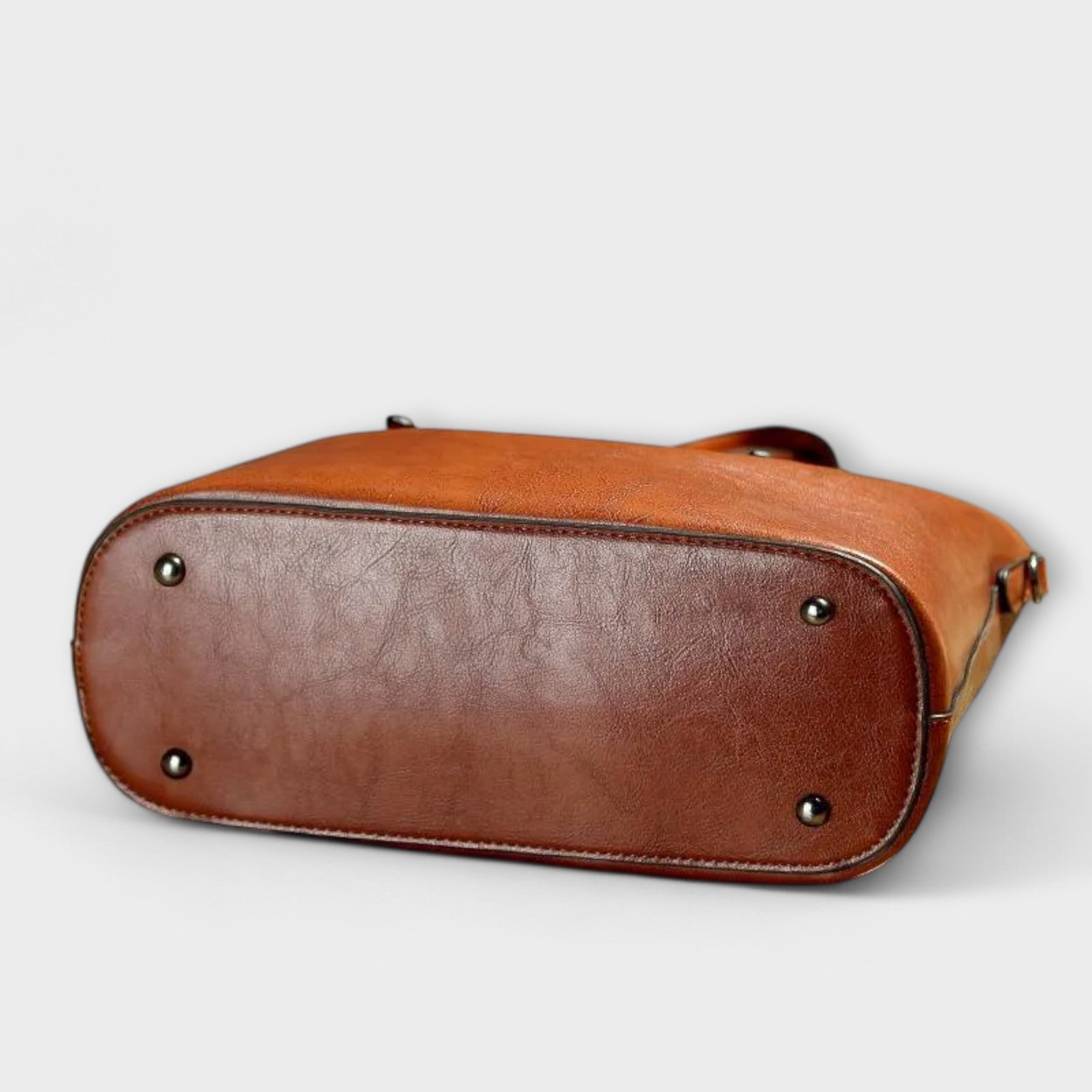 Monika. ™ |Vintage kabelka cez rameno