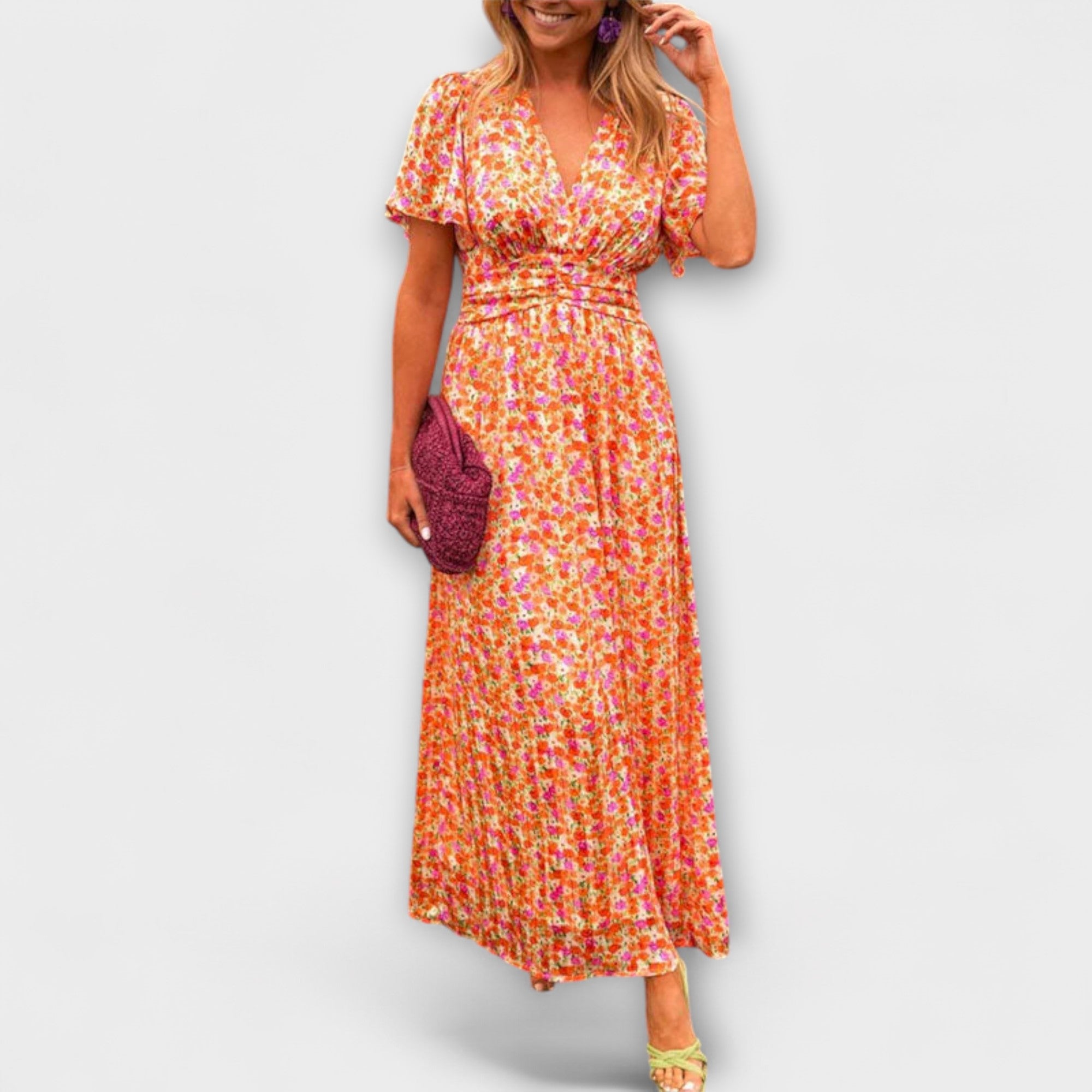 Elsie ™ | Klasické šaty s V-výstrihom