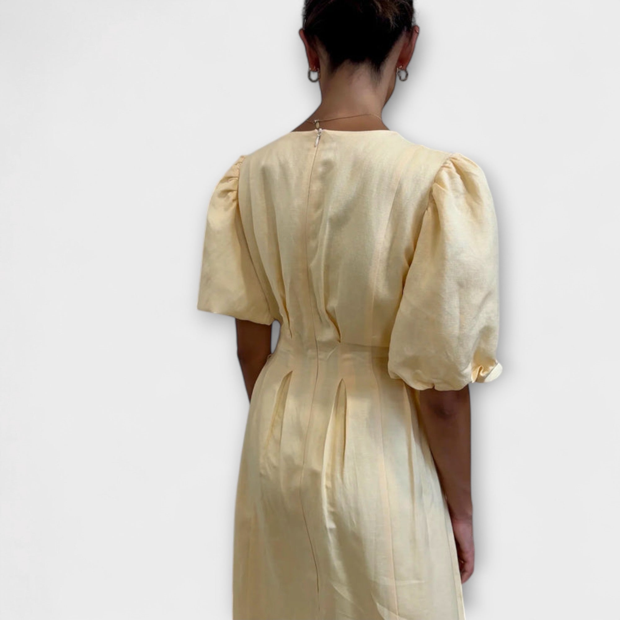 Josephine  ™ ｜Maslové maxi šaty s vzdušným dizajnom