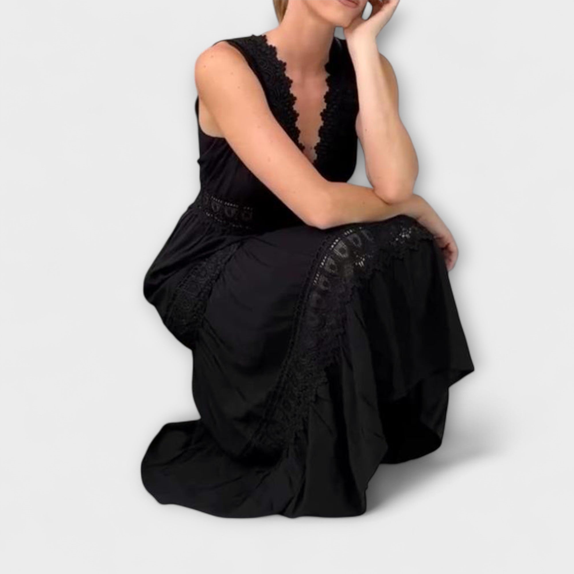 Aurélie ™ ｜Elegantné šaty s V výstrihom a čipkou